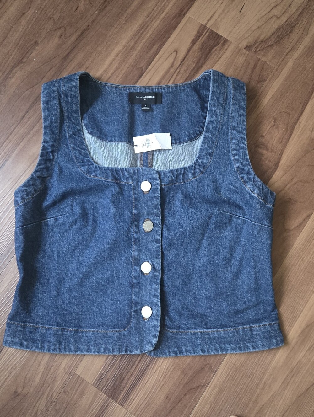 Denim Dark Wash Button-Front Crop Vest Square Scooped Neck NWT Women's 4